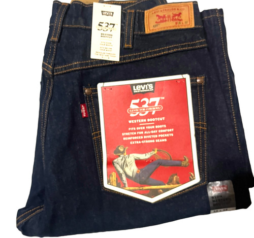 Nwt men levi - men, levi’s